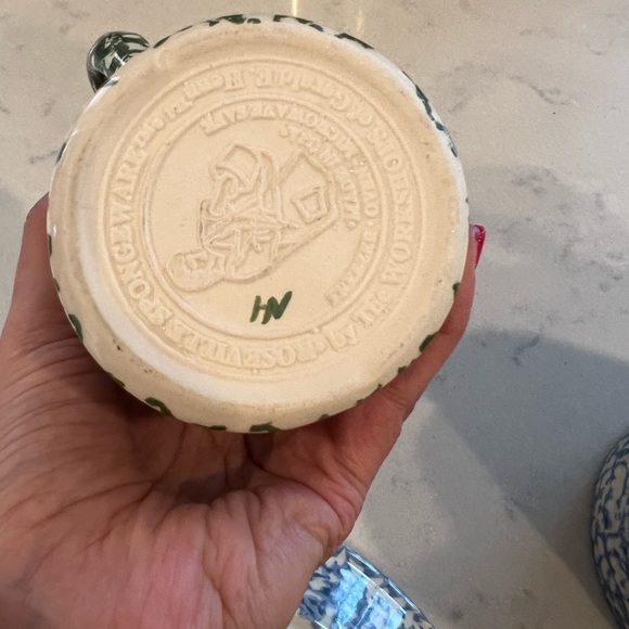 Gerald Henn Workshops Green Spongeware Creamer - Picture 2 of 2